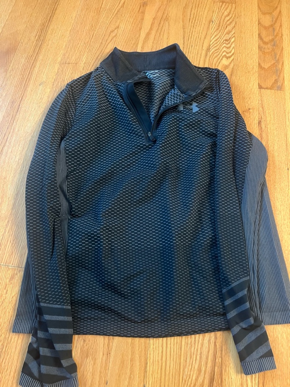 Under Armour Black Quarter-Zip Performance Pullover shirt